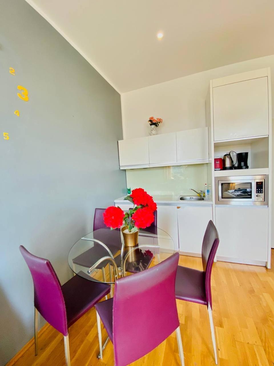 - Brigittenau Area Mm28 Appartement Wenen